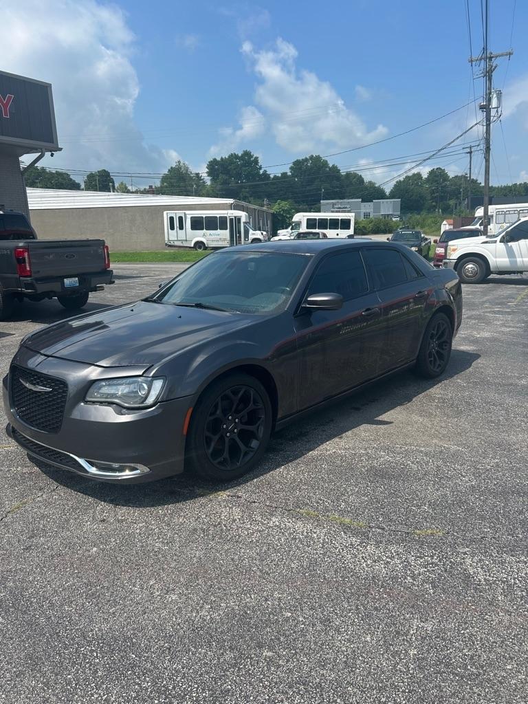 Chrysler 300 S V6 RWD 2019