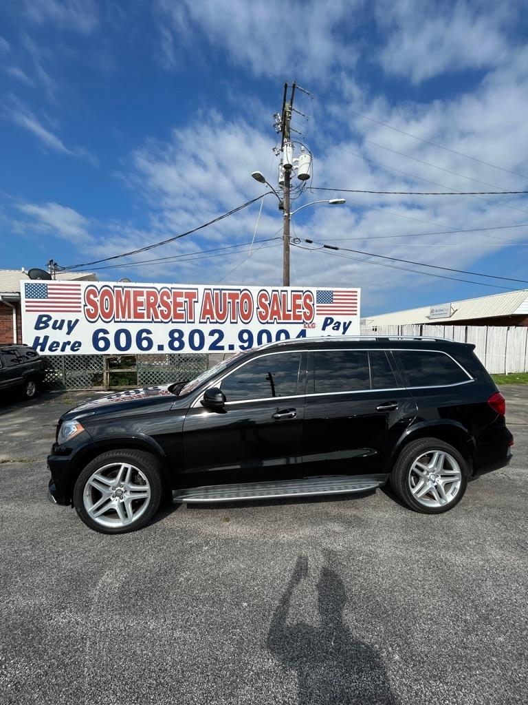 2015 Mercedes-Benz GL-Class GL550 4MATIC