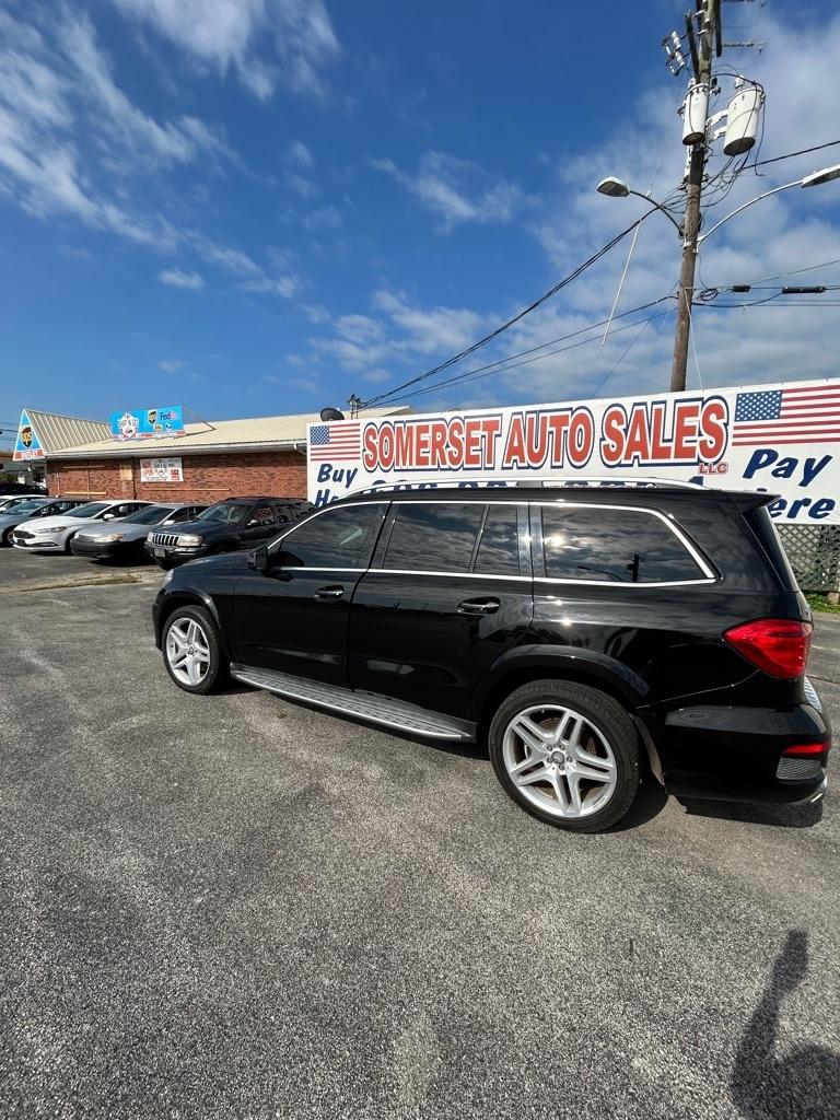 Mercedes-Benz GL-Class GL550 4MATIC 2015
