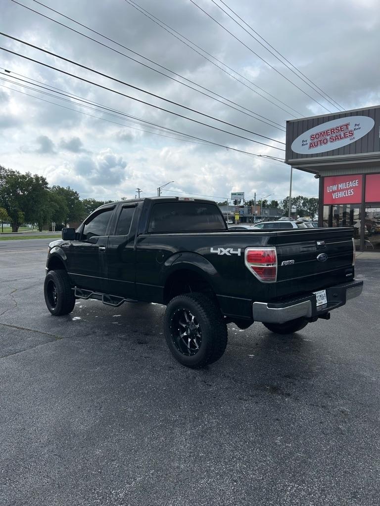 Ford F-150 XL SuperCab 8-ft. Bed 4WD 2013