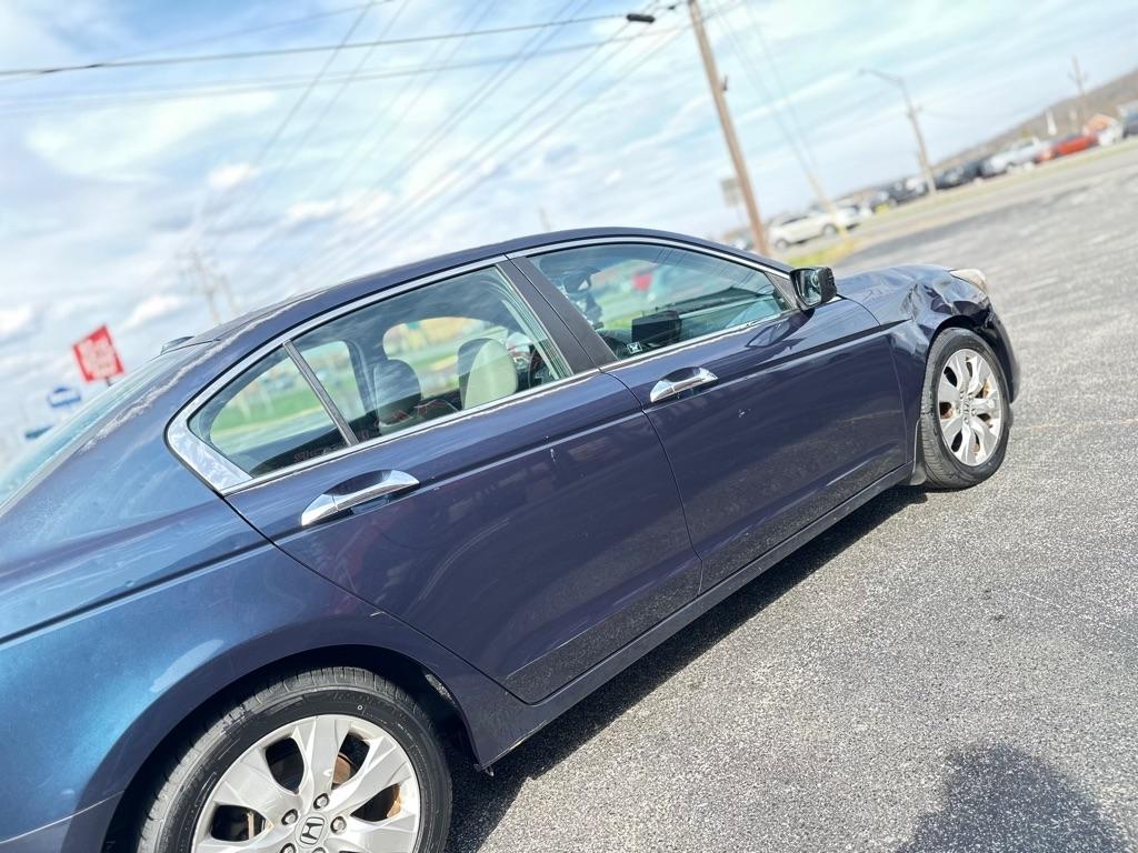 Honda Accord EX-L V-6 Sedan AT 2010