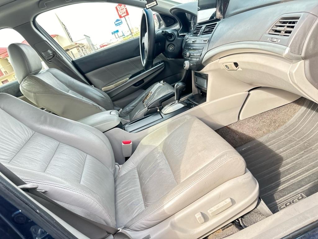 Honda Accord EX-L V-6 Sedan AT 2010