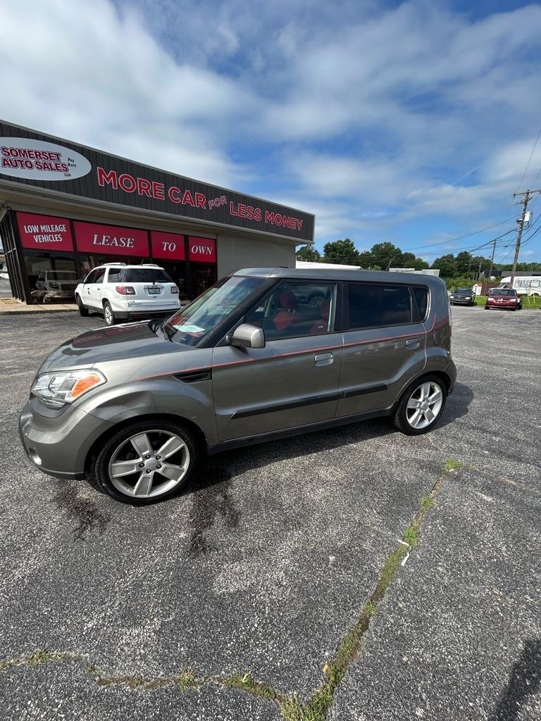 Kia Soul + 2010