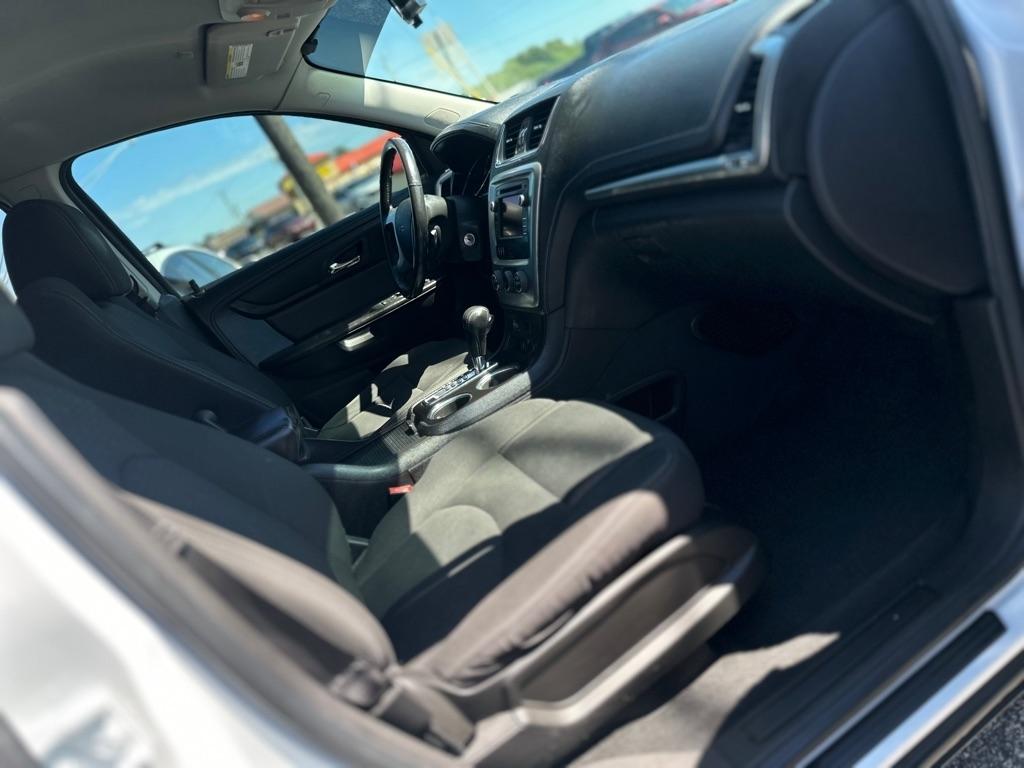 GMC Acadia SLE-1 AWD 2016