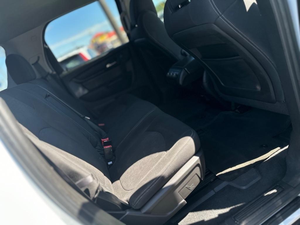 GMC Acadia SLE-1 AWD 2016
