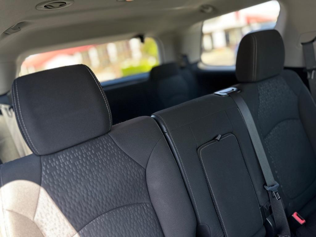 GMC Acadia SLE-1 AWD 2016
