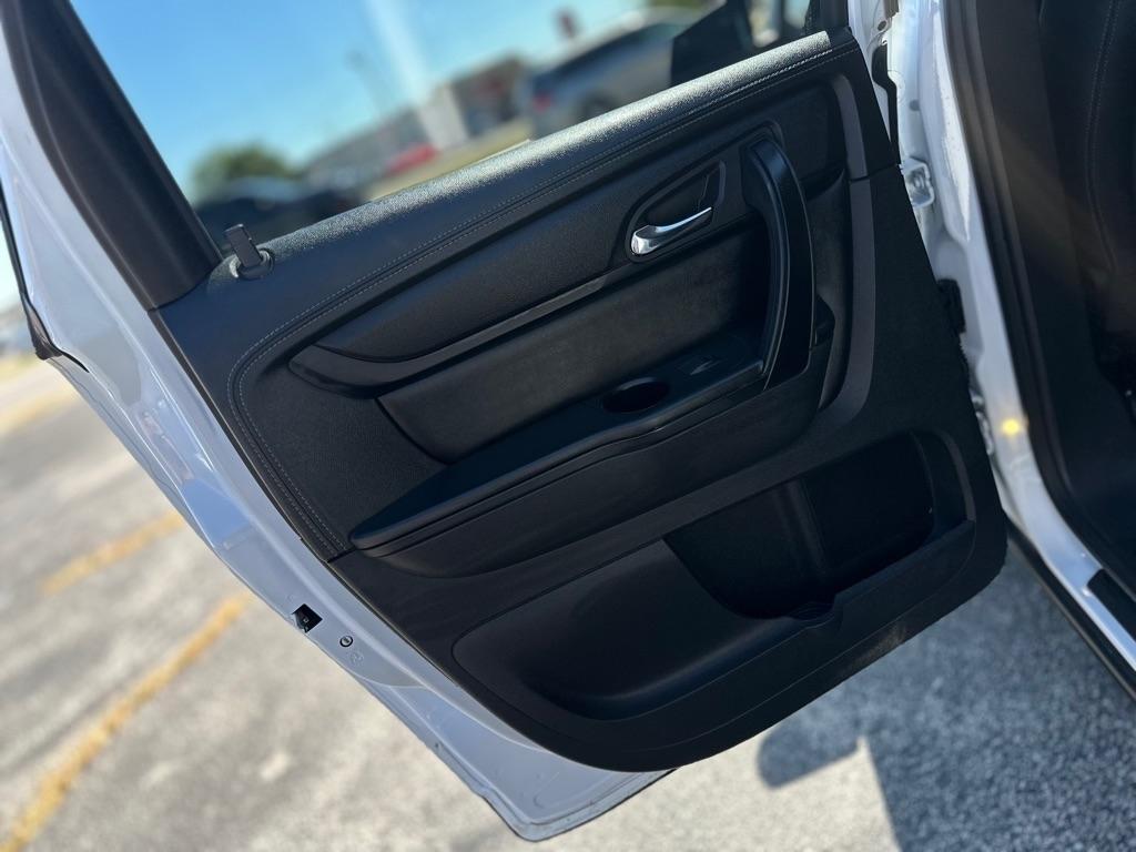 GMC Acadia SLE-1 AWD 2016