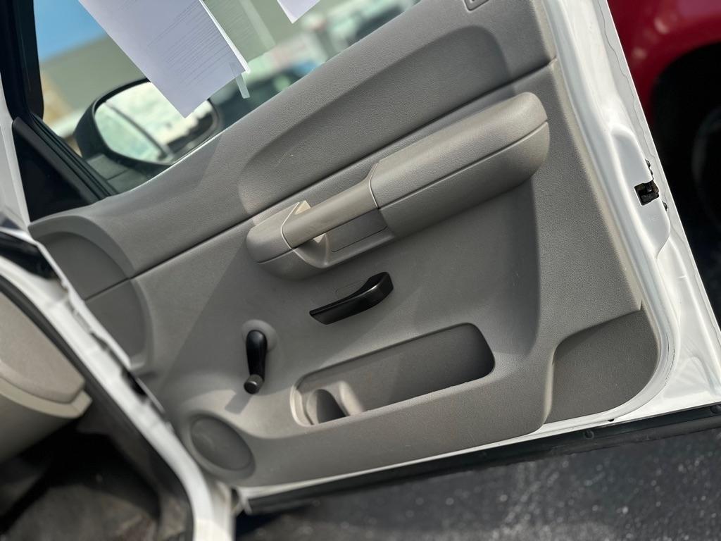 Chevrolet Silverado 2500HD Work Truck Long Box 2WD 2009