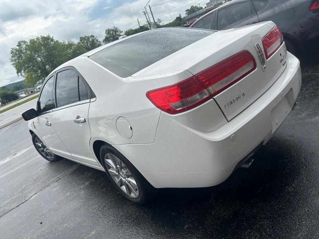 Lincoln MKZ AWD 2011