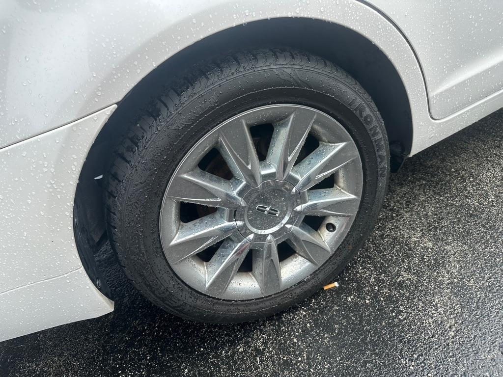 Lincoln MKZ AWD 2011