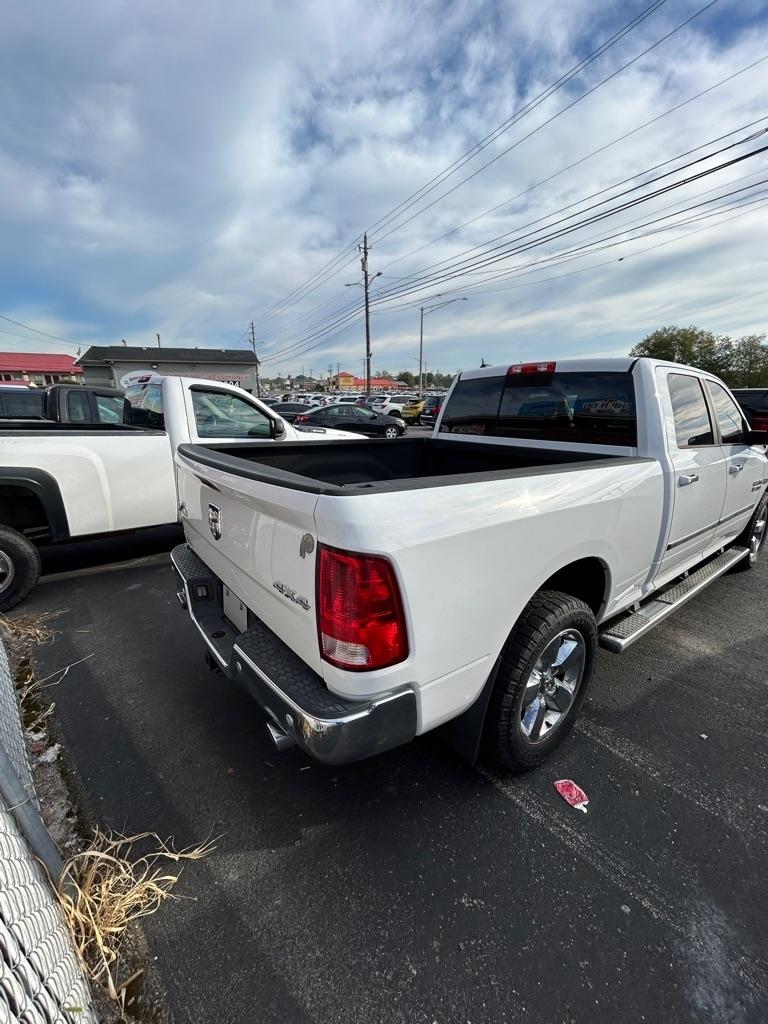 RAM 1500 SLT Crew Cab LWB 4WD 2014