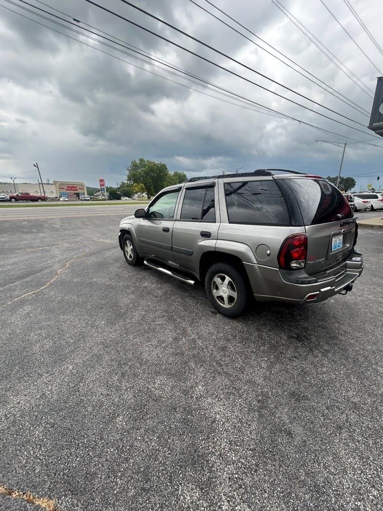 Chevrolet TrailBlazer LS 4WD 2005