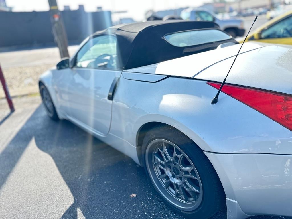 Nissan 350Z Enthusiast Roadster 2006