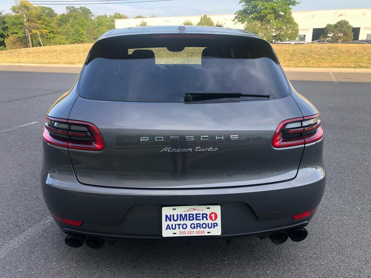 Porsche Macan Turbo 2015