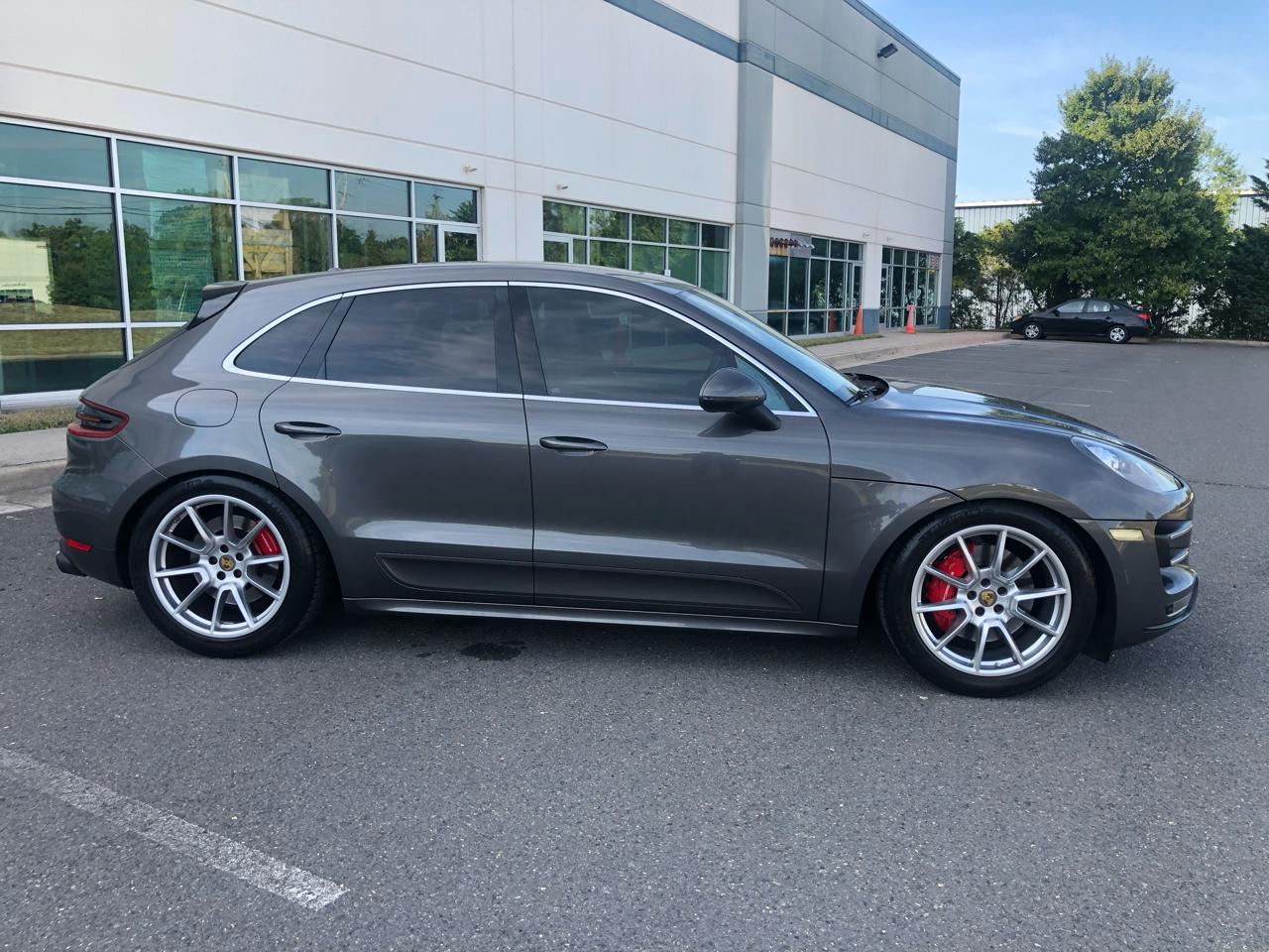 Porsche Macan Turbo 2015