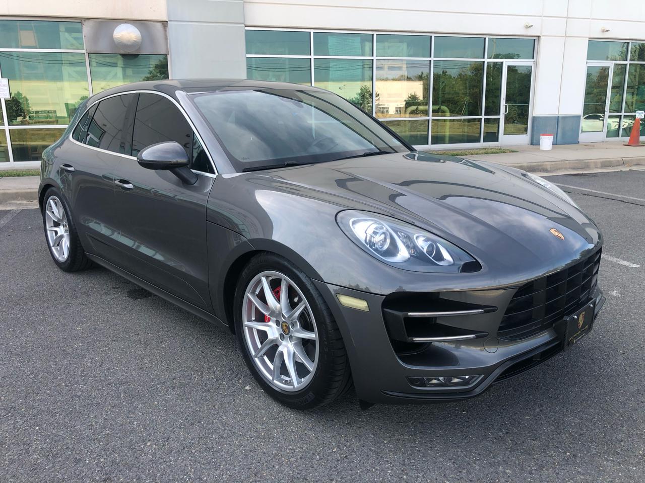 Porsche Macan Turbo 2015
