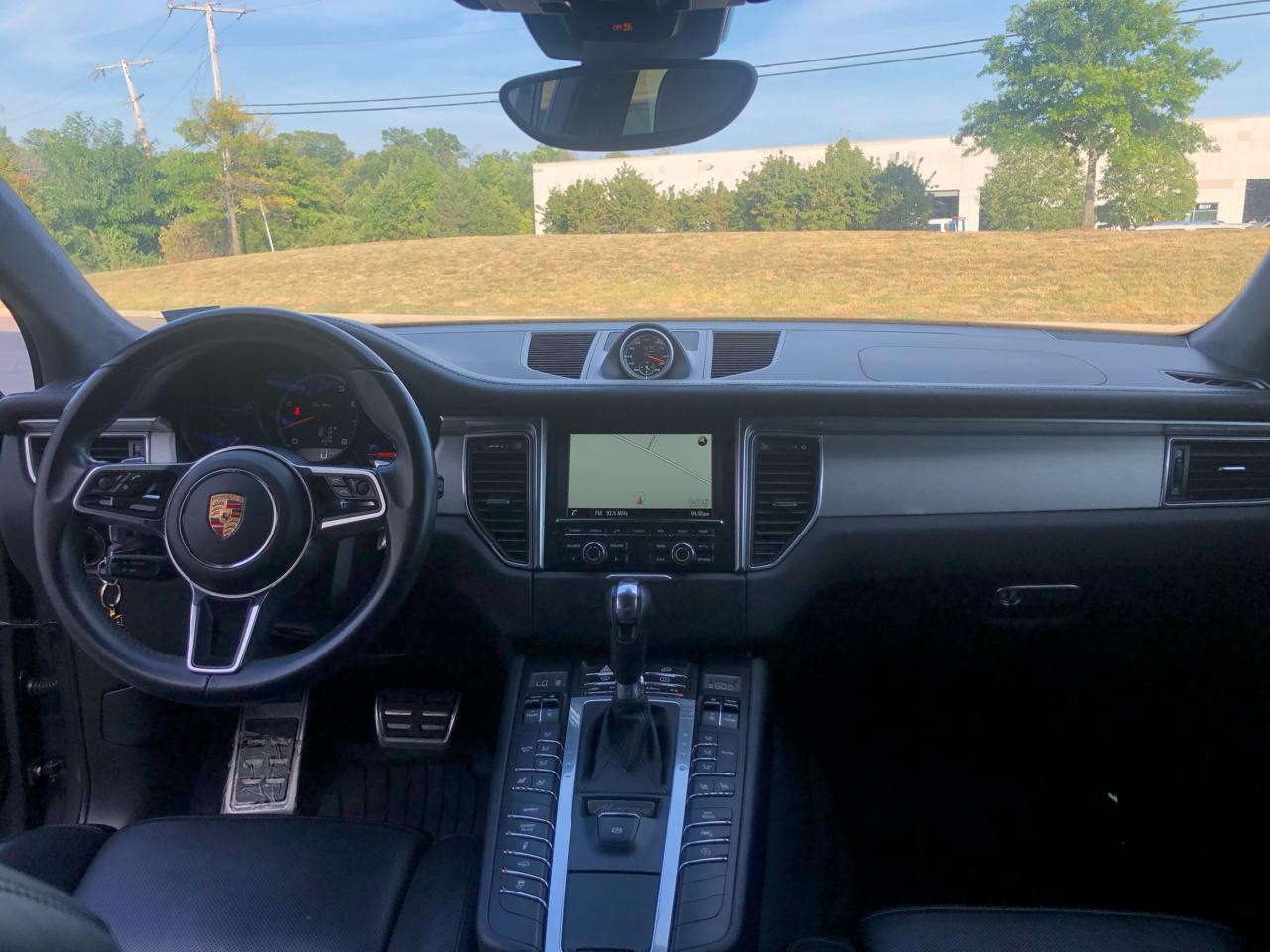 Porsche Macan Turbo 2015