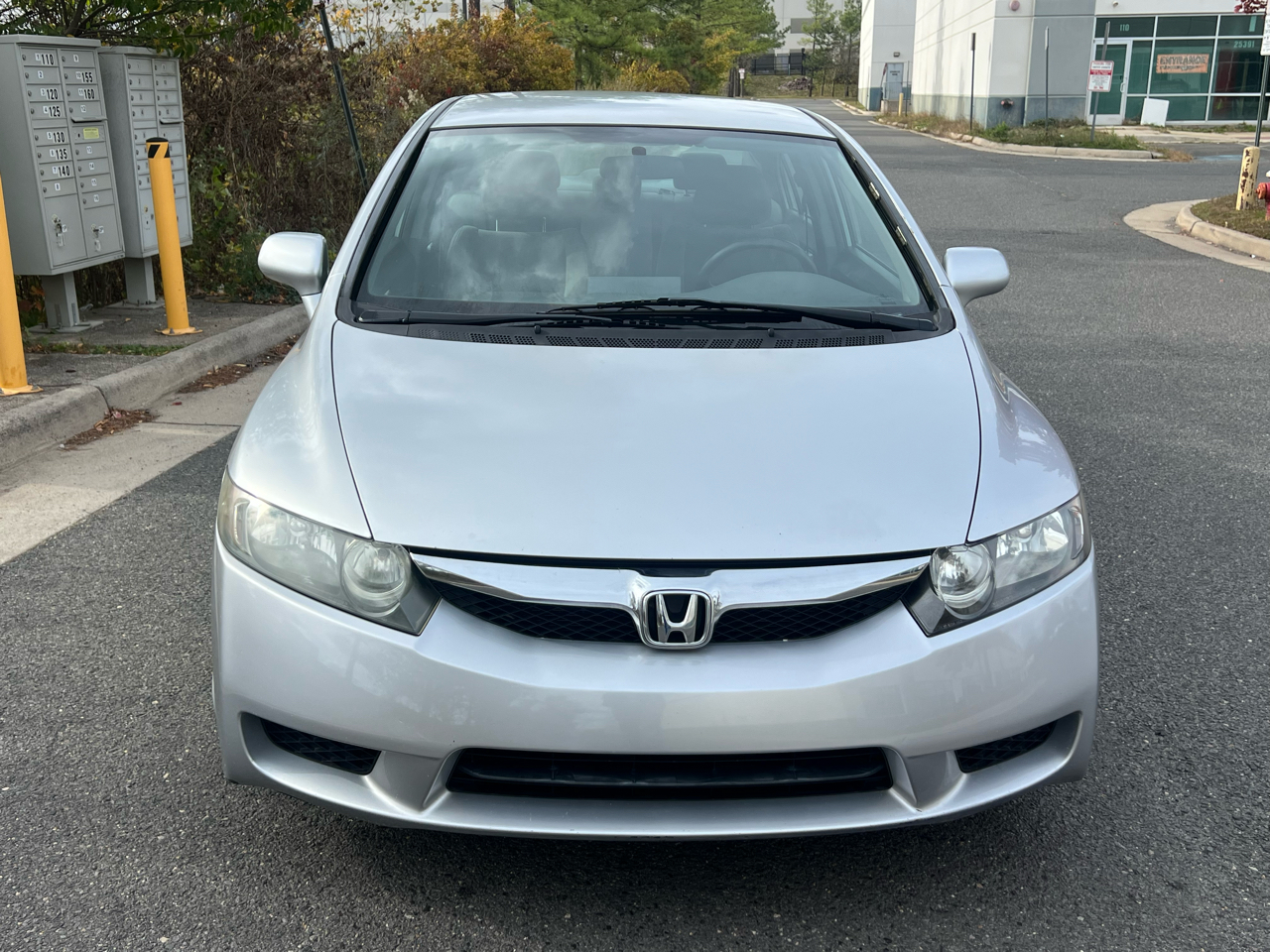 Honda Civic 4dr Sdn LX Auto 2011 Honda Civic 4dr Sdn LX Auto 2011