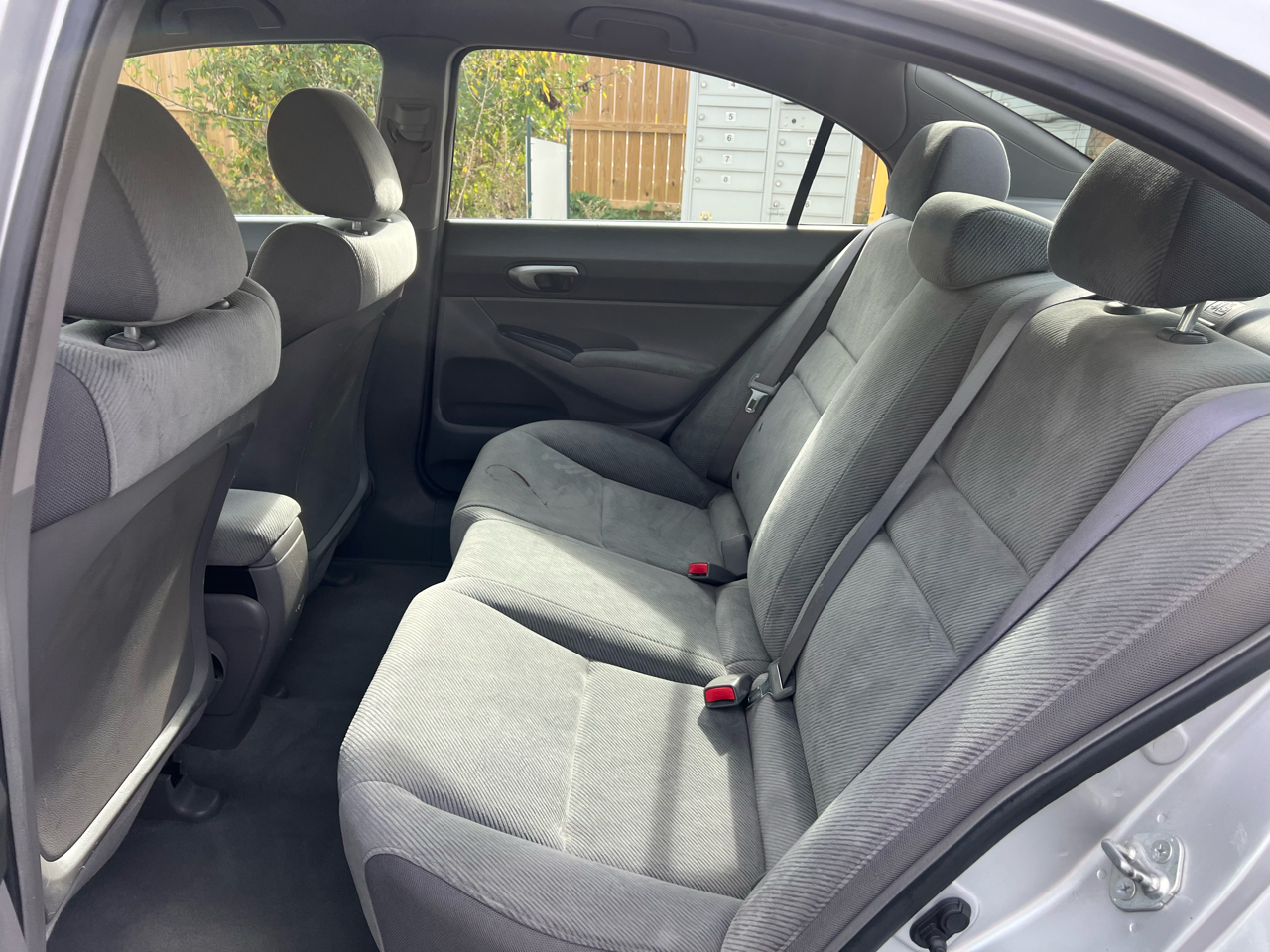 Honda Civic 4dr Sdn LX Auto 2011 Honda Civic 4dr Sdn LX Auto 2011