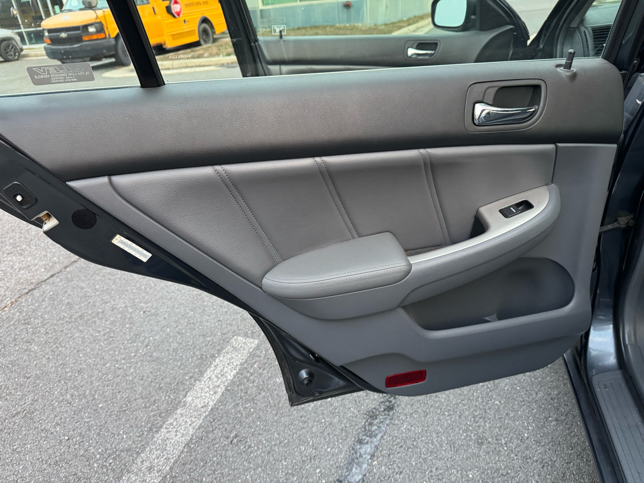 Honda Accord Hybrid V6 5-Speed AT 2005