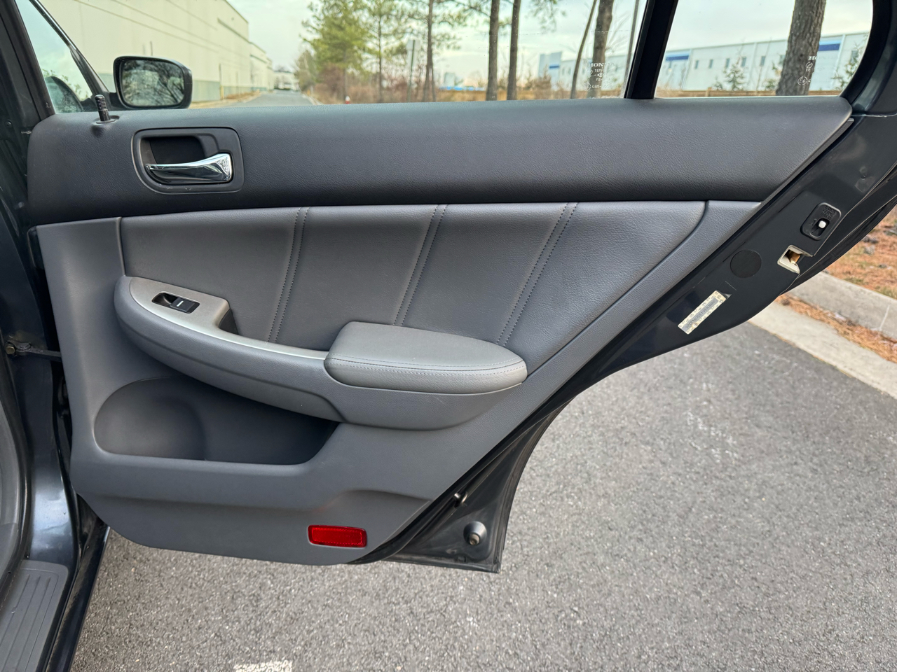 Honda Accord Hybrid V6 5-Speed AT 2005