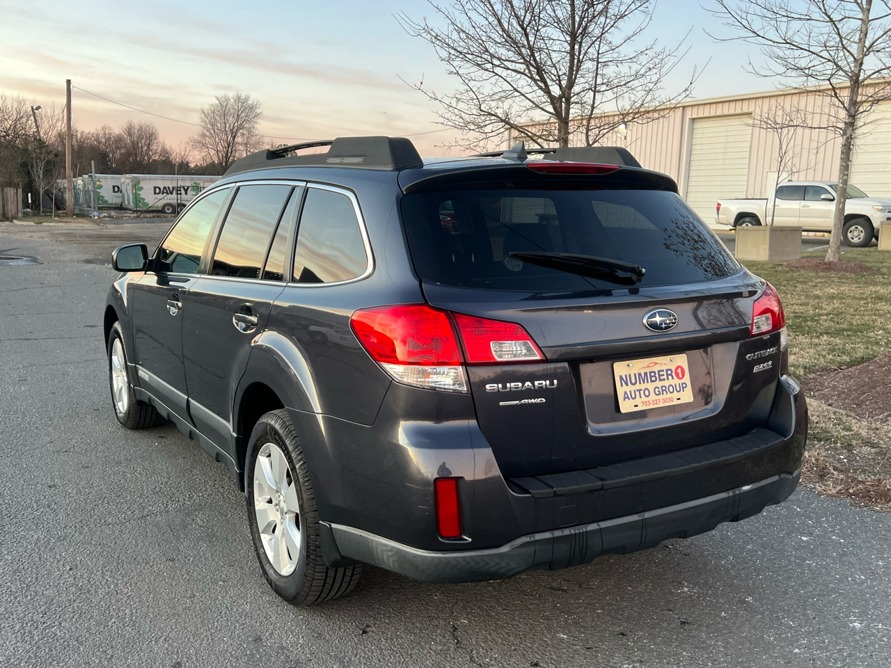 Subaru Outback 2.5i Limited 2011