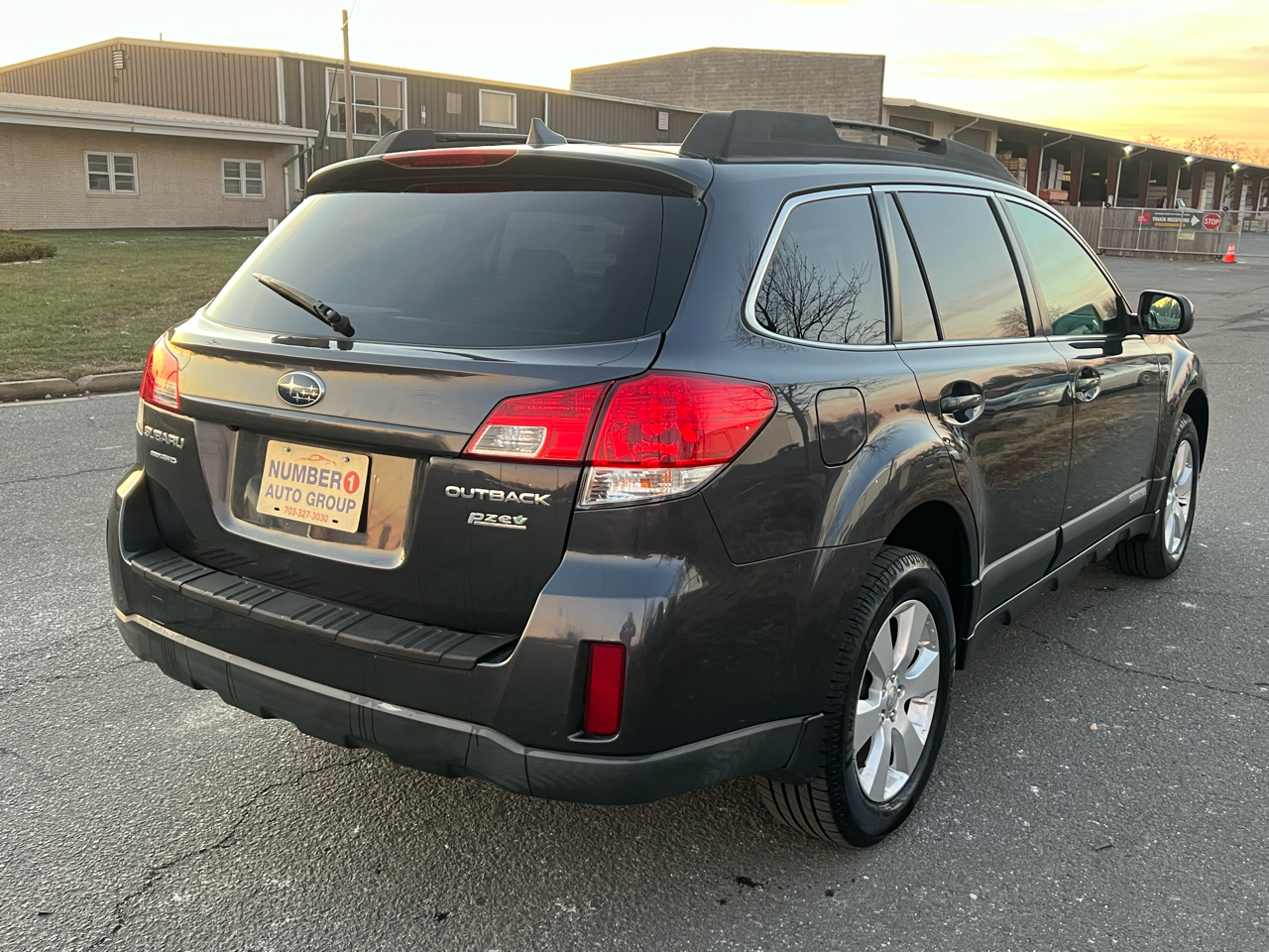 Subaru Outback 2.5i Limited 2011
