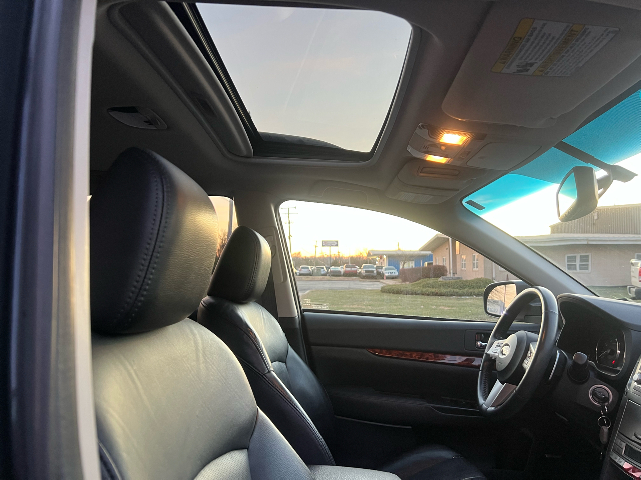 Subaru Outback 2.5i Limited 2011