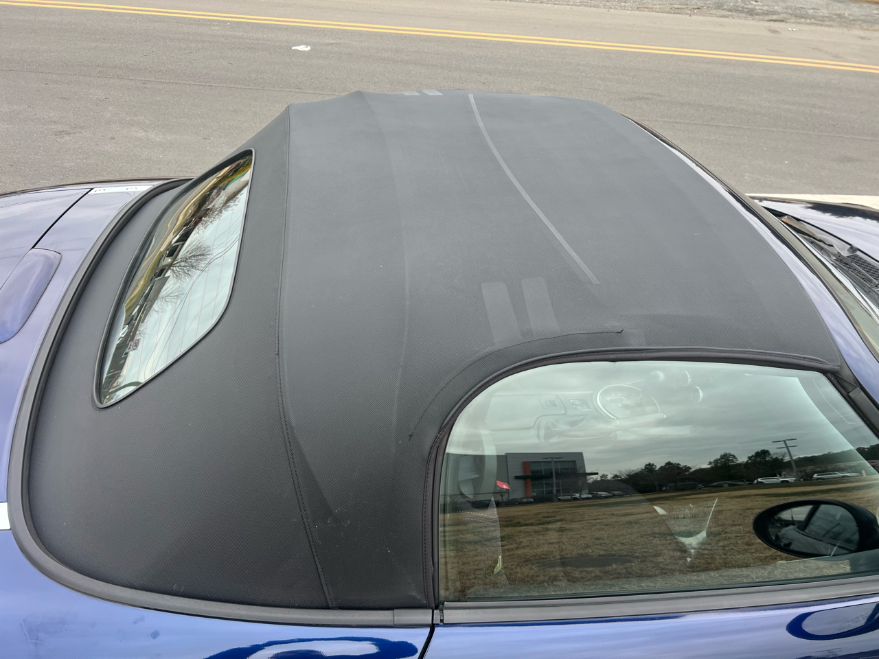 Mazda MX-5 Miata 2dr Conv Auto Sport 2010