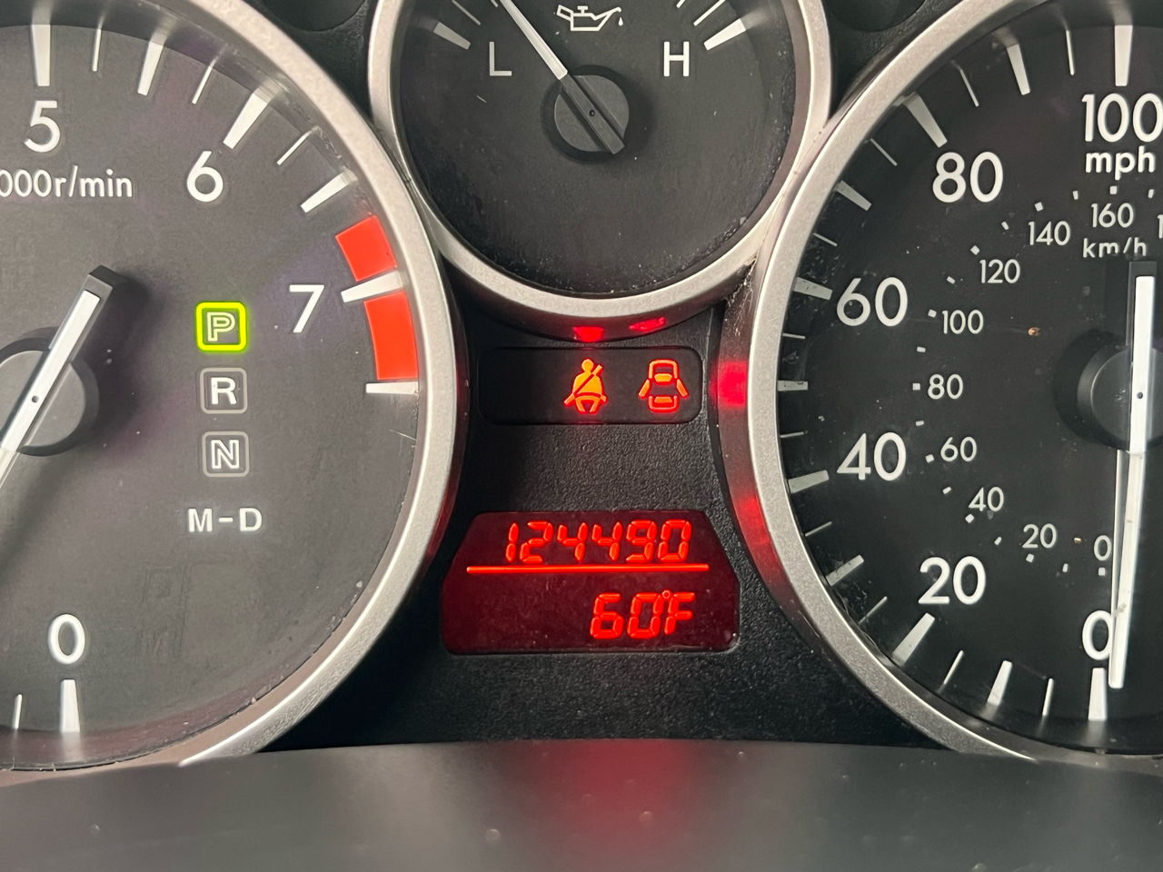 Mazda MX-5 Miata 2dr Conv Auto Sport 2010