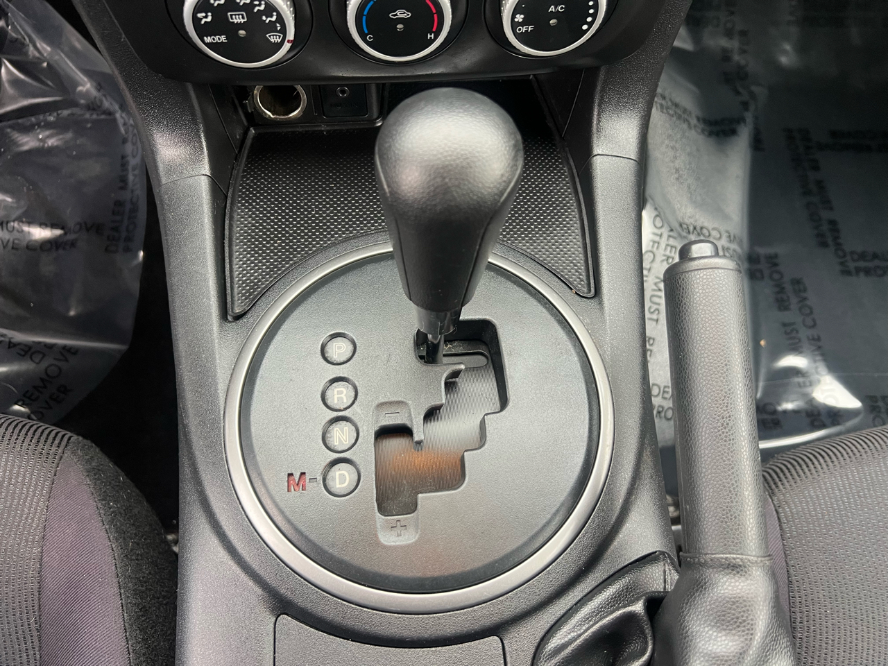 Mazda MX-5 Miata 2dr Conv Auto Sport 2010