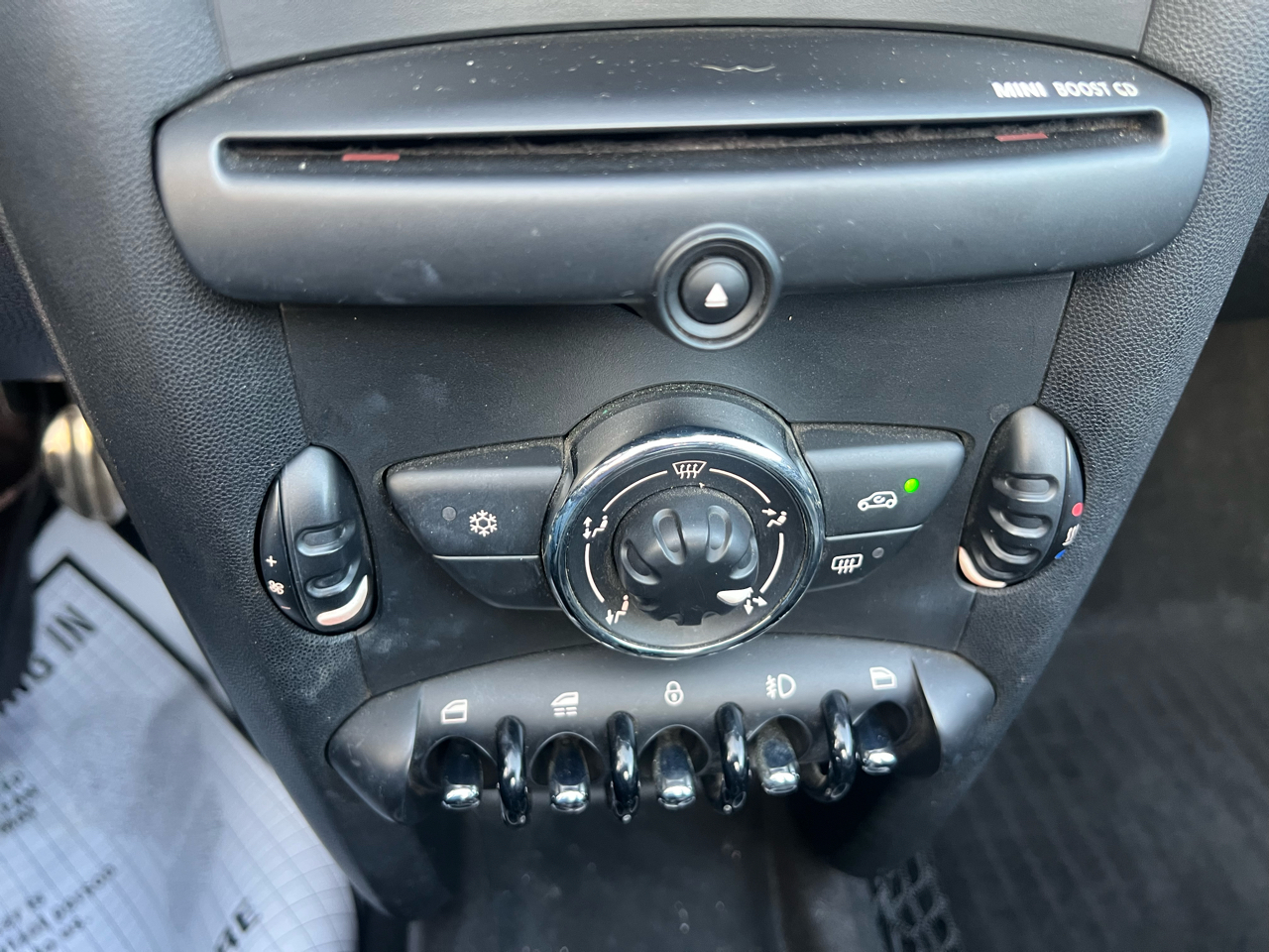 MINI Cooper S Convertible 2011