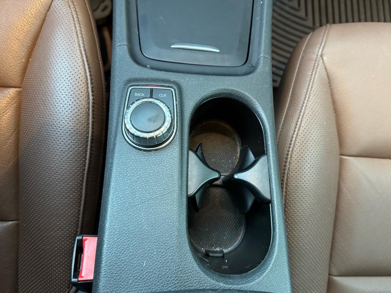 Mercedes-Benz GLA-Class GLA250 4MATIC 2015