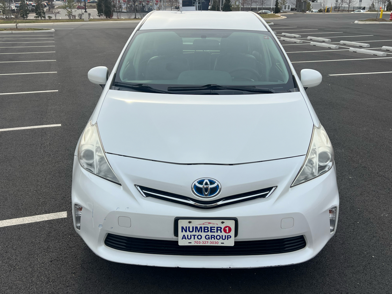 Toyota Prius V Two 2012