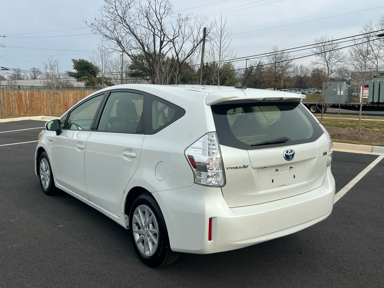 Toyota Prius V Two 2012