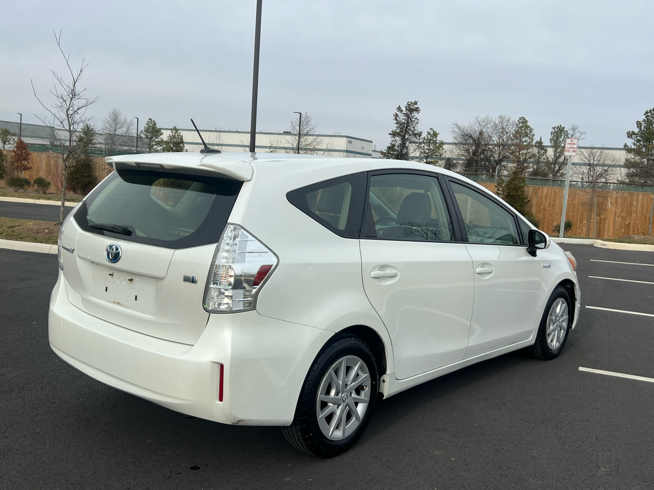 Toyota Prius V Two 2012
