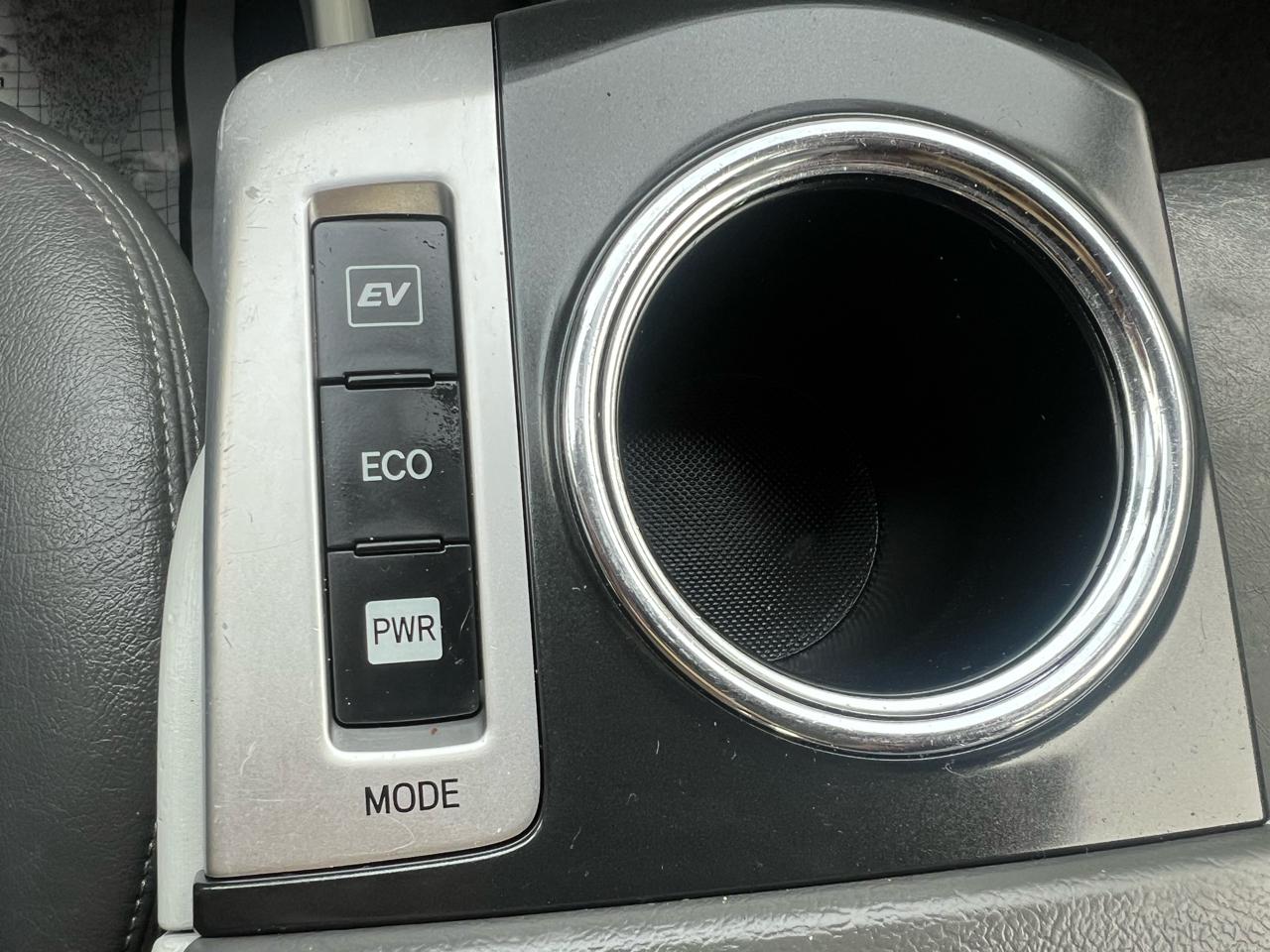 Toyota Prius V Two 2012