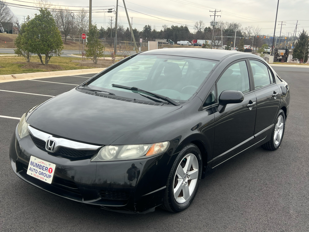 Honda Civic 4dr Sdn LX Auto 2010