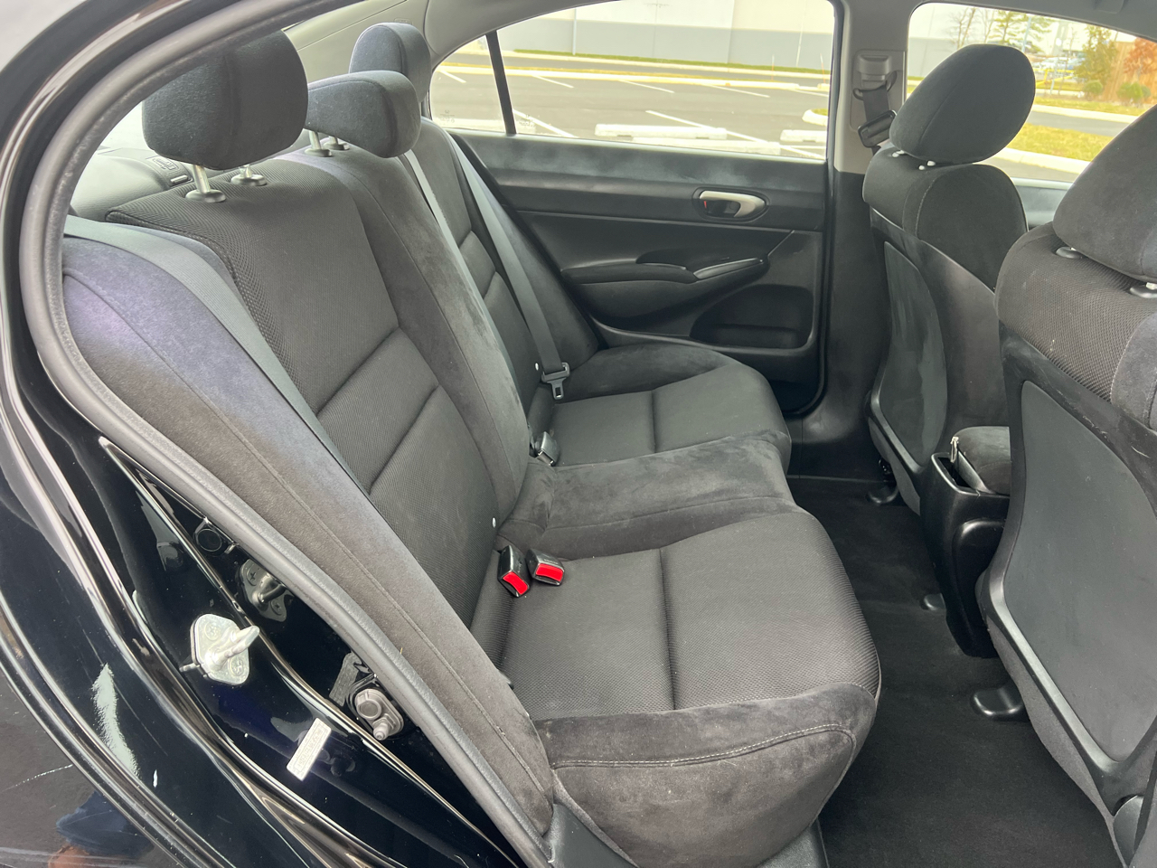 Honda Civic 4dr Sdn LX Auto 2010