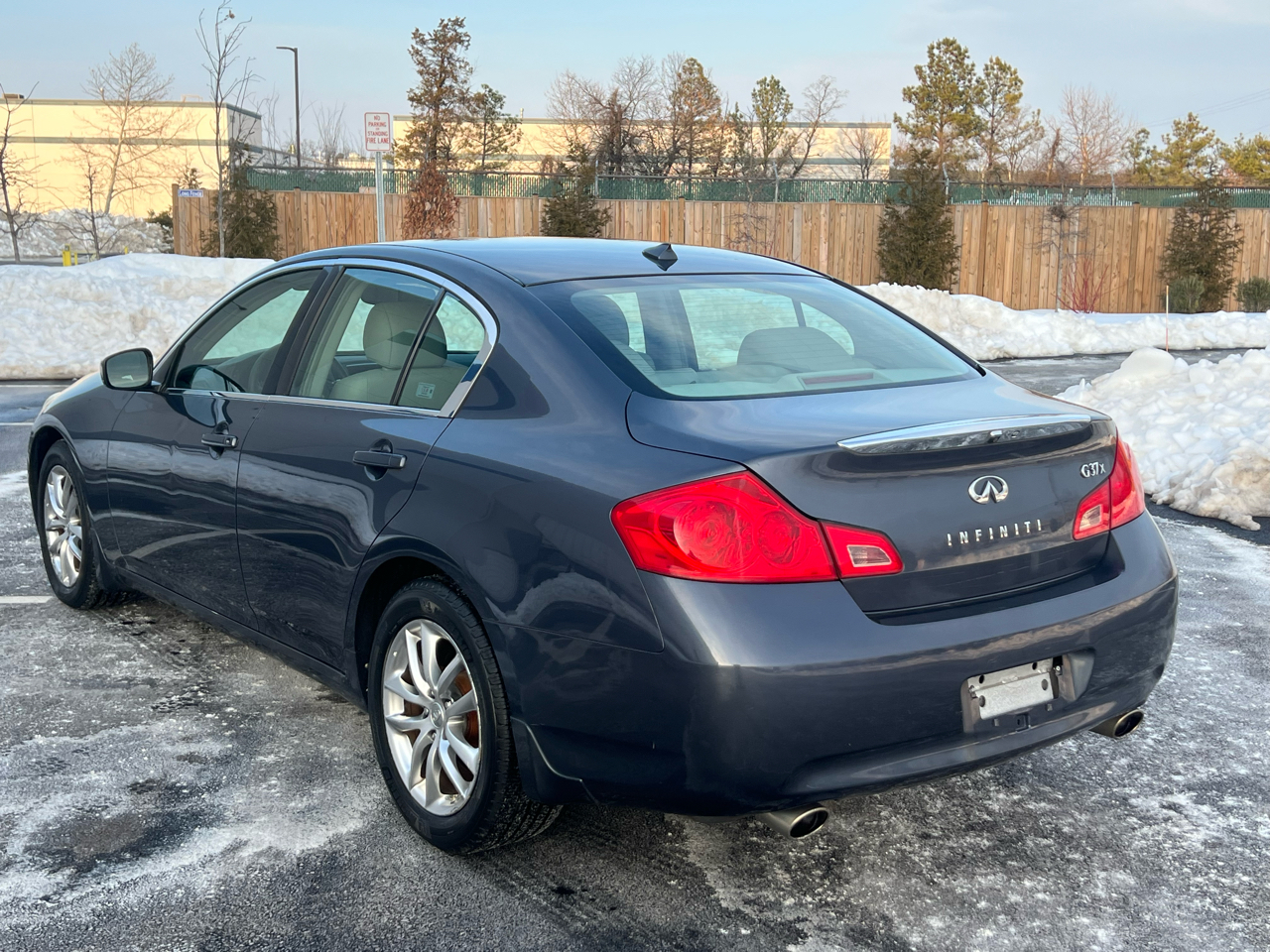 Infiniti G Sedan G37x AWD 2009