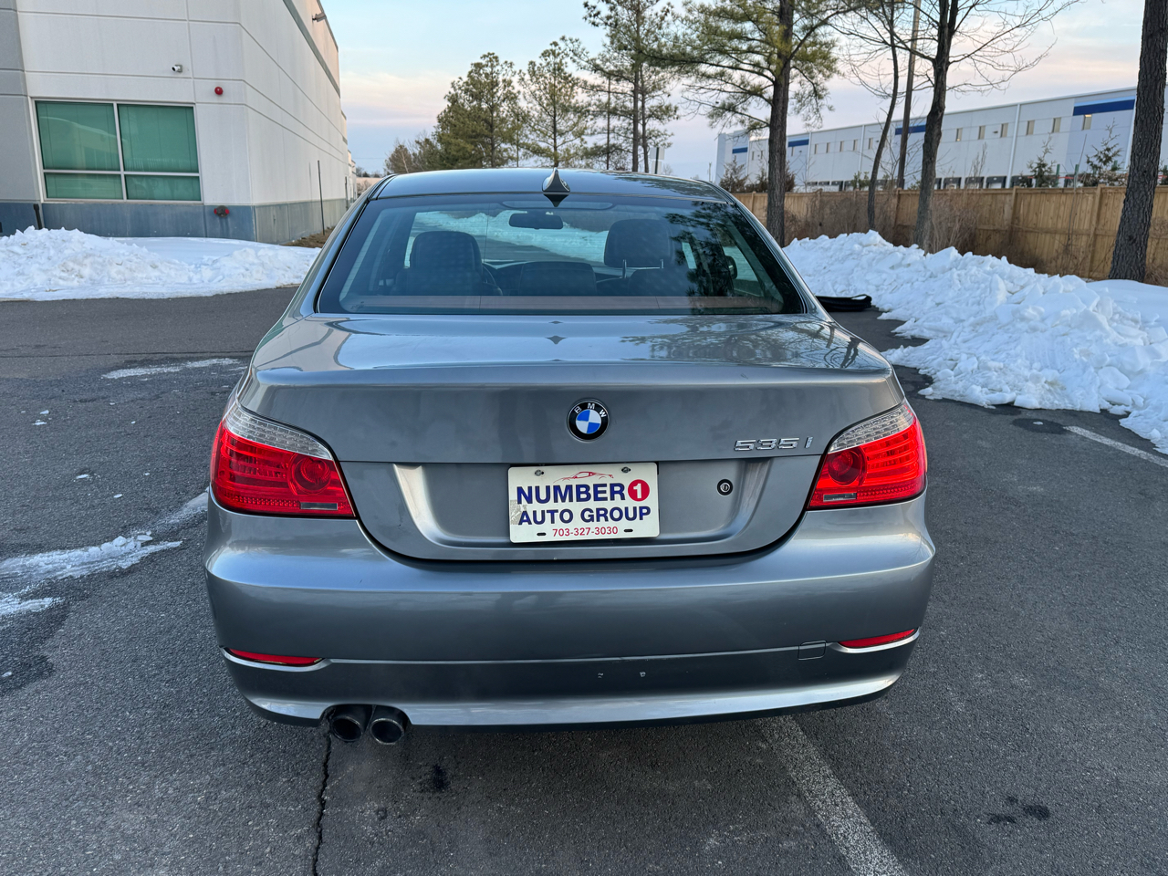 BMW 5-Series 535xi 2009