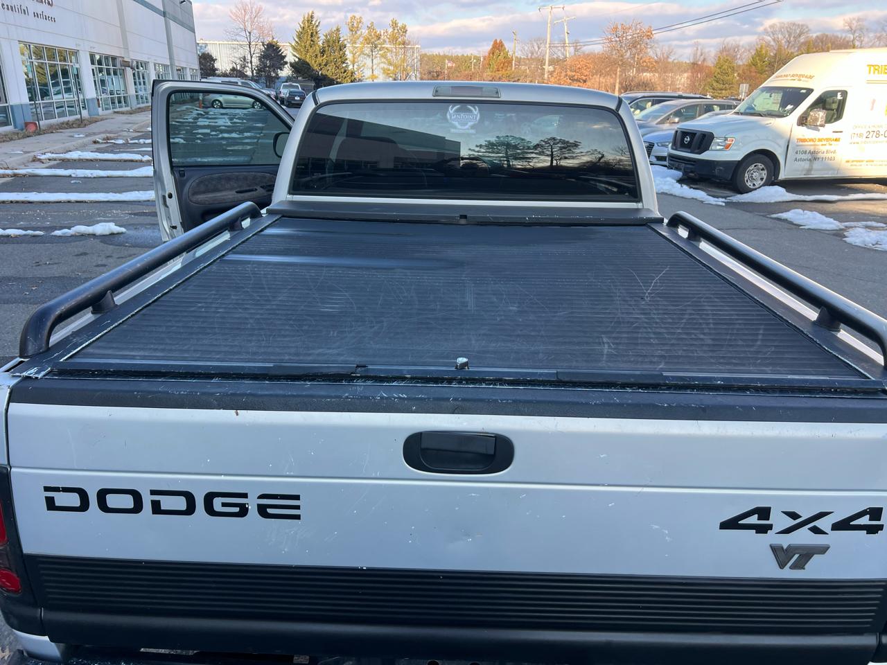 Dodge Ram 1500 Quad Cab Short Bed 4WD 2000