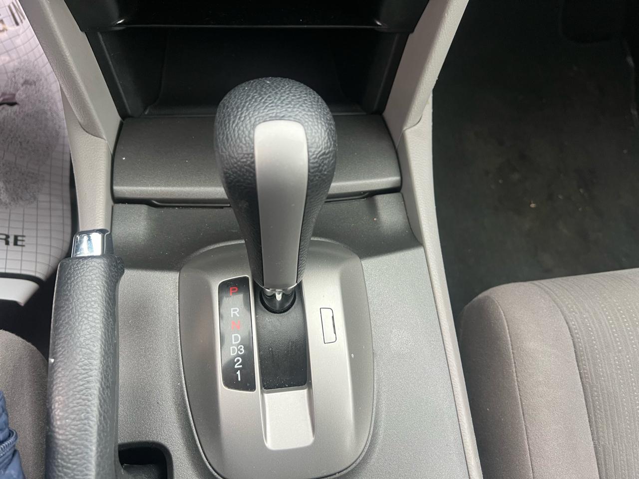 Honda Accord LX sedan AT 2012