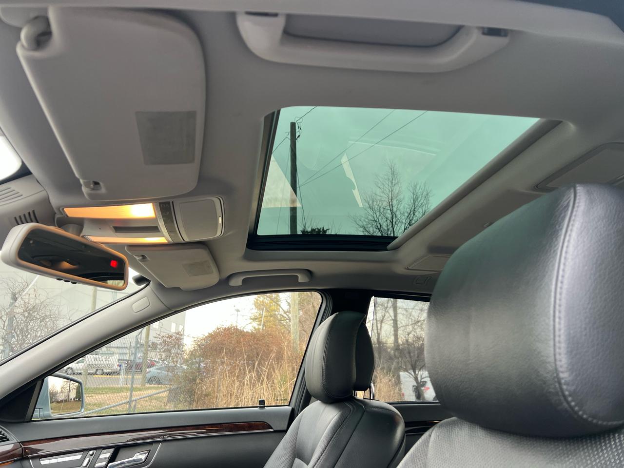 Mercedes-Benz S-Class S550 4-MATIC 2013