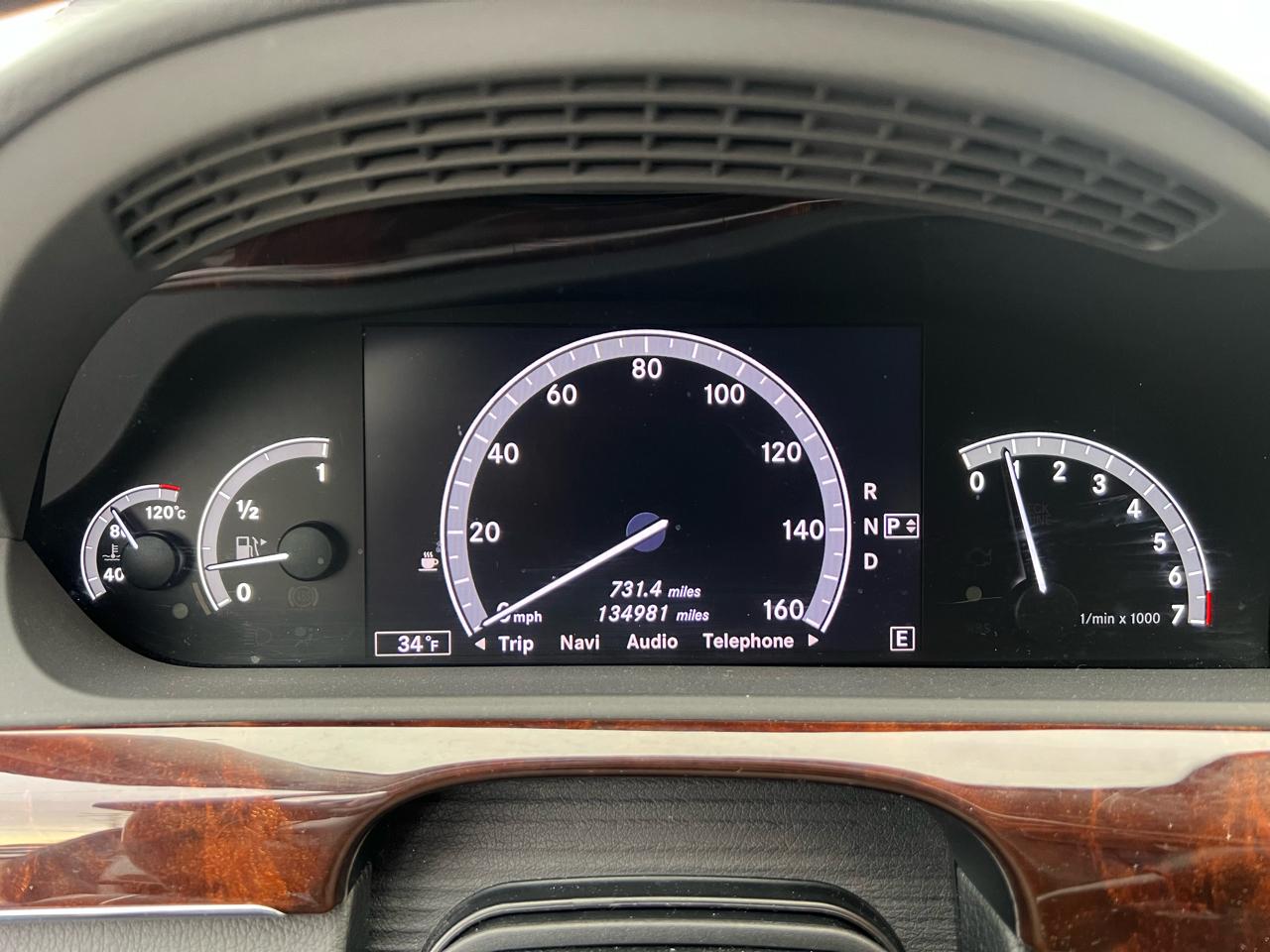 Mercedes-Benz S-Class S550 4-MATIC 2013