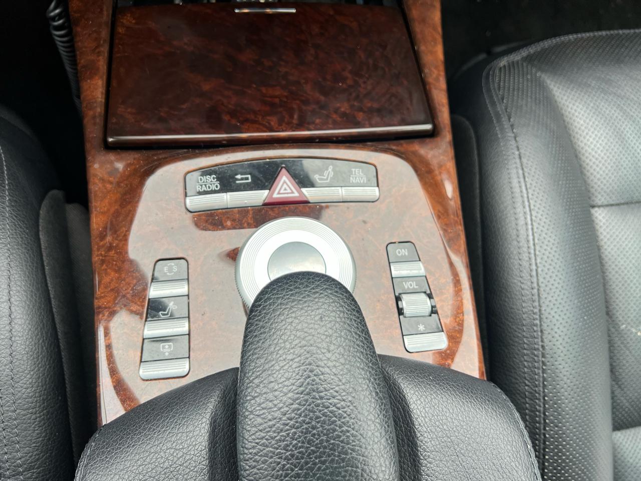 Mercedes-Benz S-Class S550 4-MATIC 2013