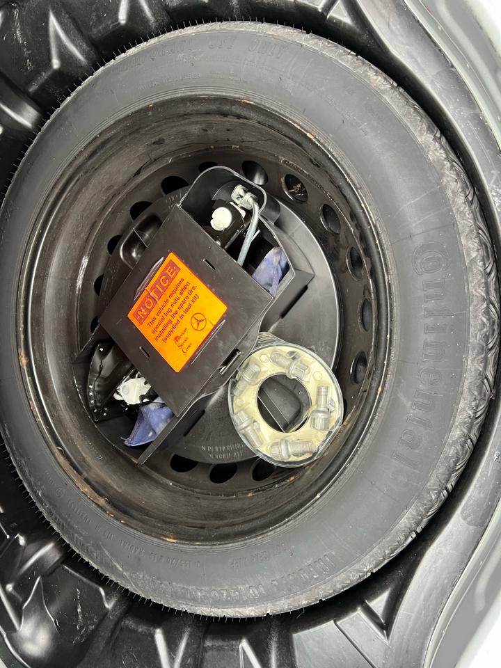 Mercedes-Benz S-Class S550 4-MATIC 2013