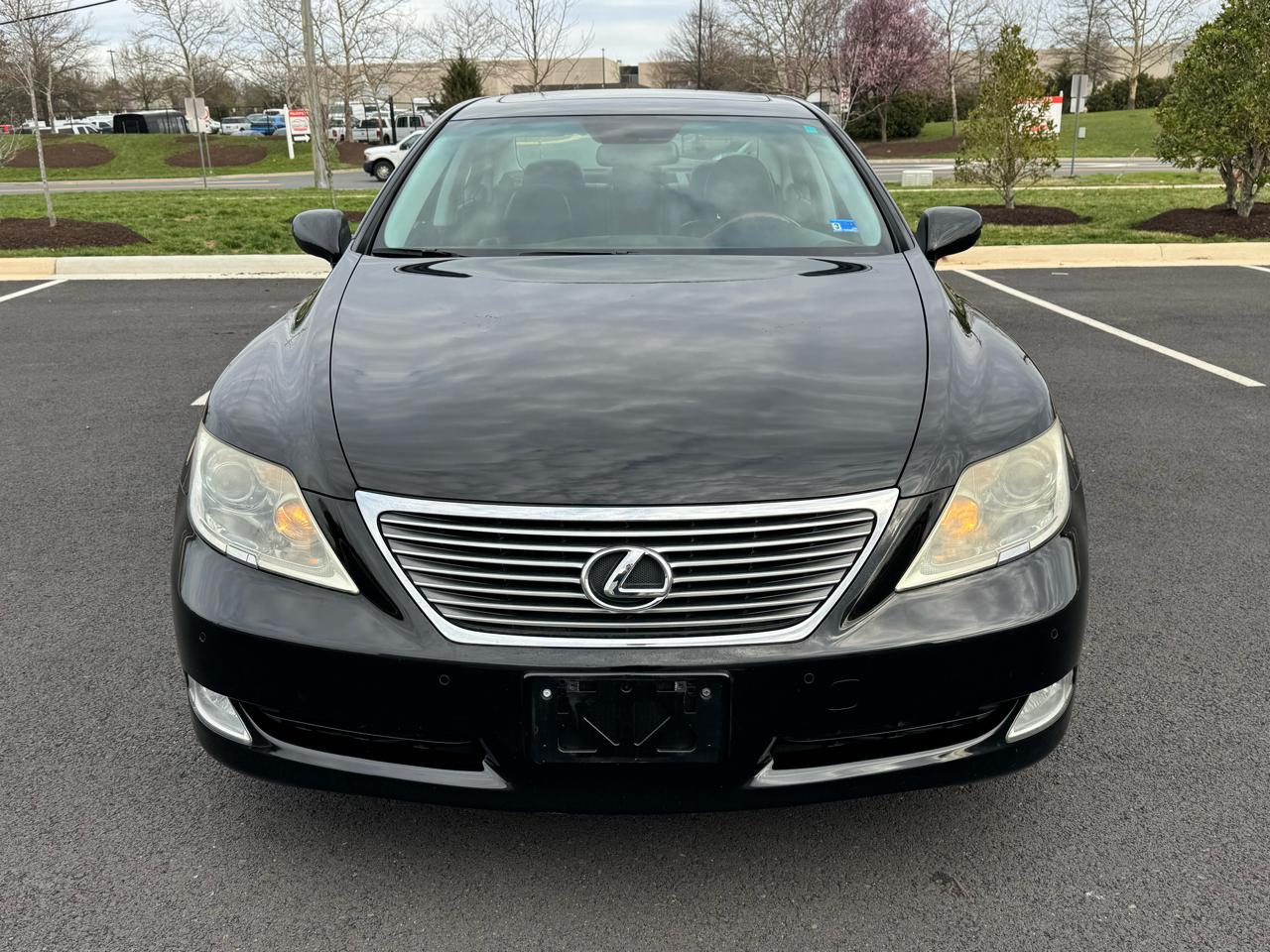 Lexus LS 460 Luxury Sedan AWD 2009