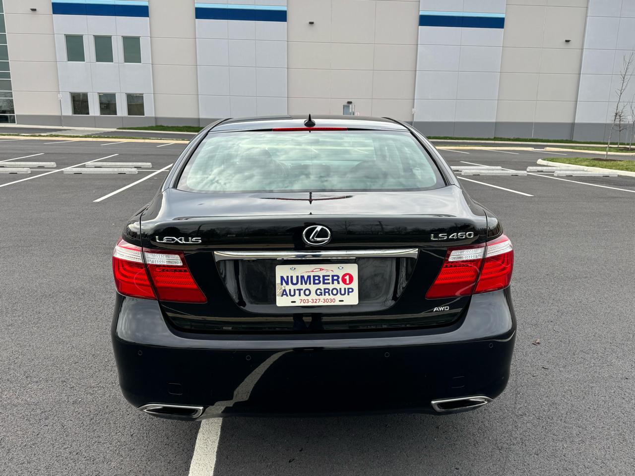 Lexus LS 460 Luxury Sedan AWD 2009