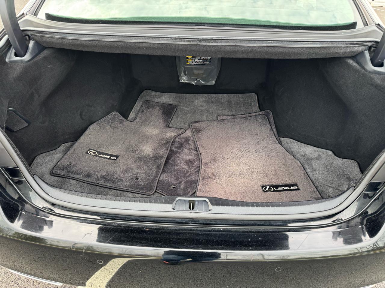 Lexus LS 460 Luxury Sedan AWD 2009